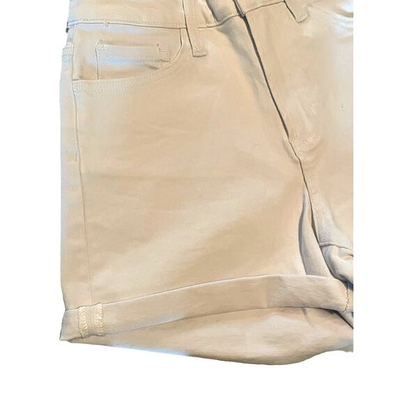 Altar'd State White High Rise Shorts size Small - Picture 6 of 6